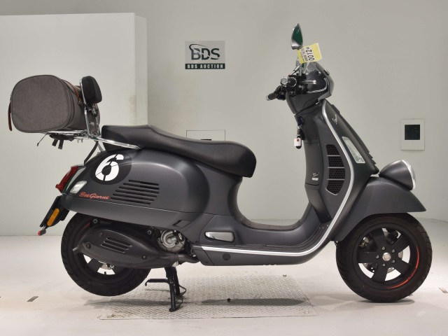 Vespa ｾｲｼﾞｮﾙﾆ300 2021