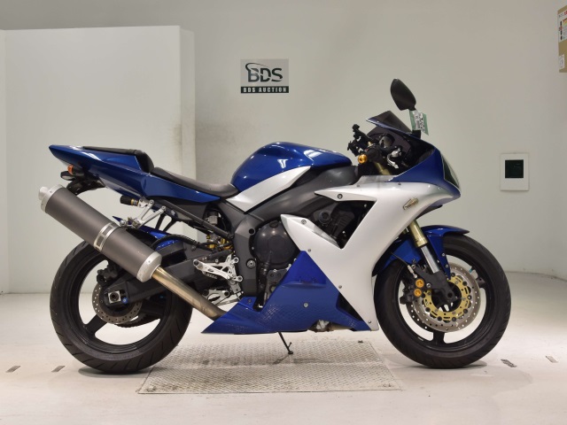 Yamaha YZF-R1 2003