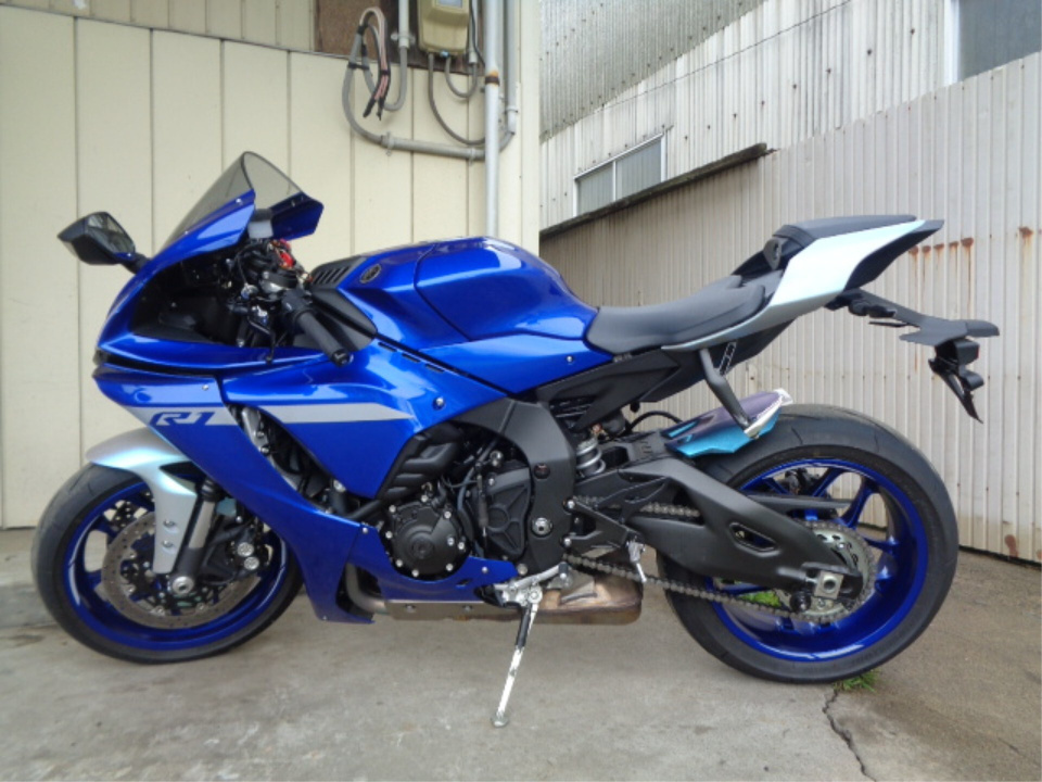 Yamaha YZF-R1 2021