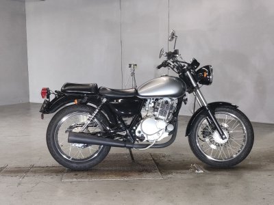 Suzuki ST250