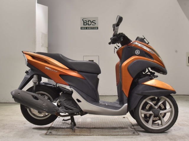 Yamaha TRICITY MW125 2001
