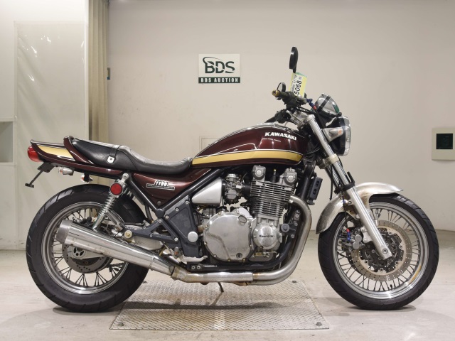 Kawasaki ZEPHYR1100RS 2002