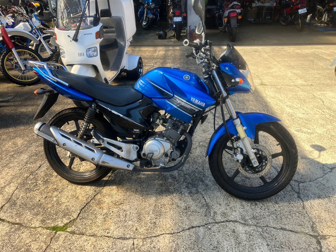 Yamaha YBR125 2011