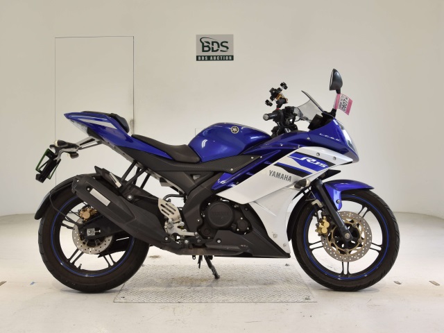 Yamaha YZF-R15 2016