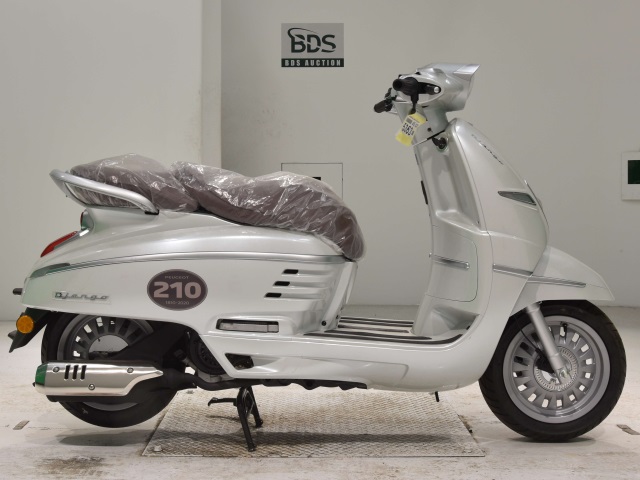 Peugeot DJANGO125A 2022
