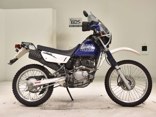 Suzuki DJEBEL200