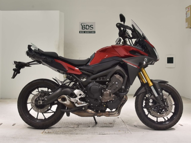 Yamaha MT-09 TRACER 2016
