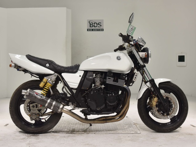 Yamaha XJR400 1996