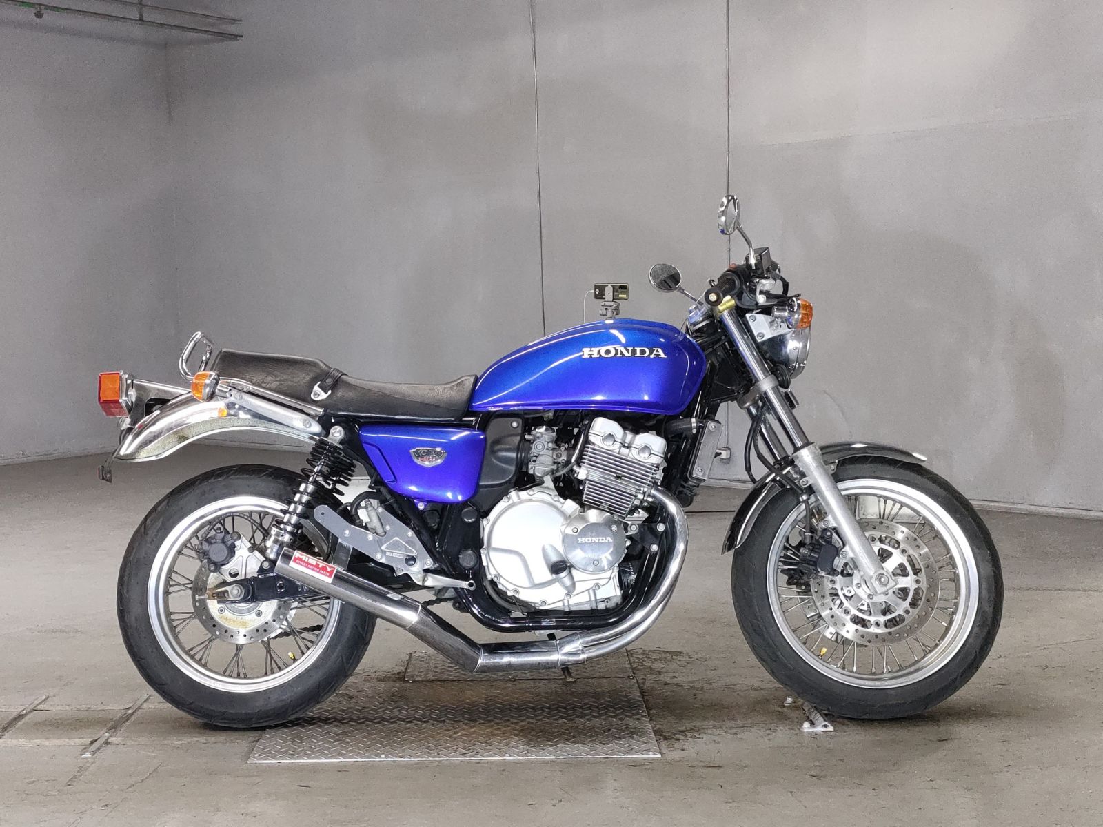 Honda CB400 2000