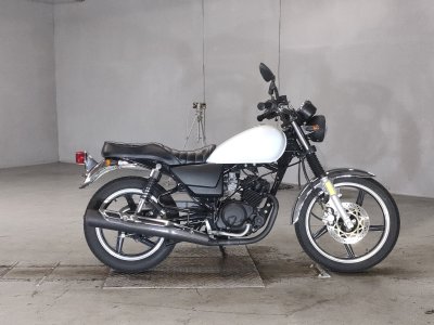 Yamaha YB125SP 2015