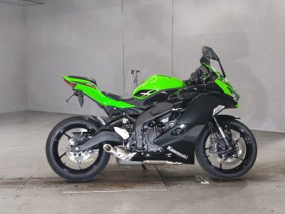 Kawasaki NINJA ZX-25R KRT 2022