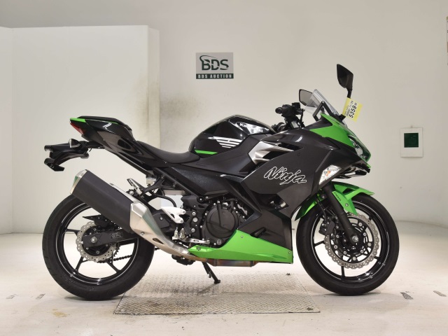 Kawasaki NINJA400 2023