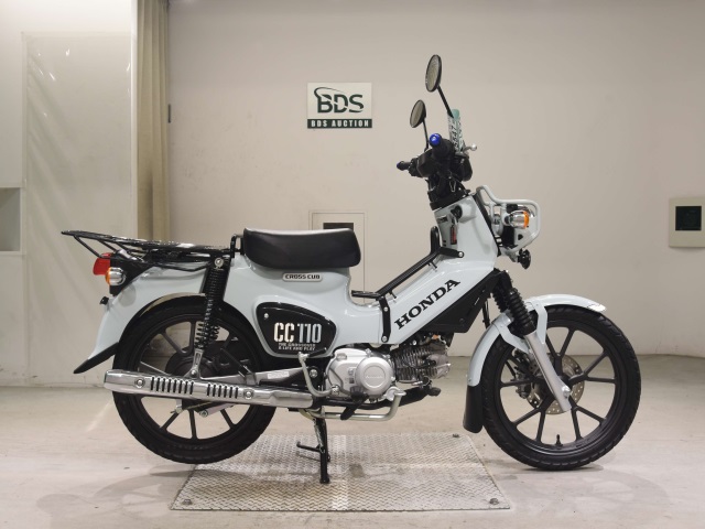Honda CC110 CROSSCUB 2022