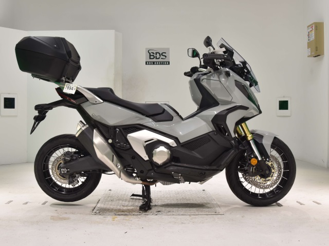 Honda X-ADV750-2 2023