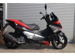 Aprilia SR MAX300IE 2015