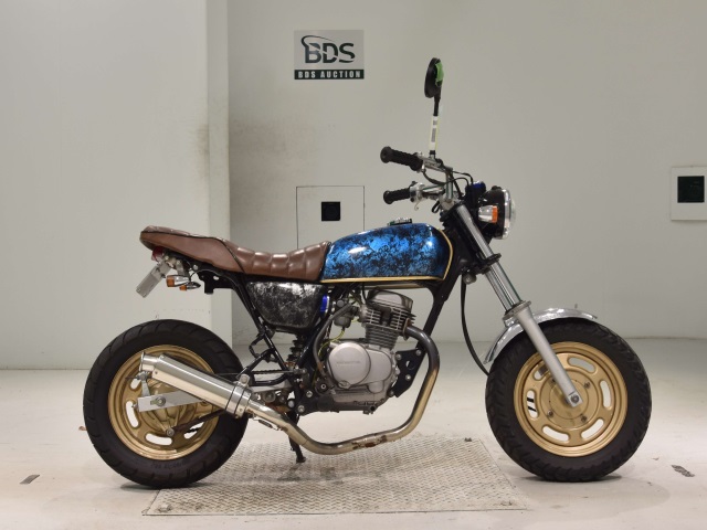 Honda APE50 2004