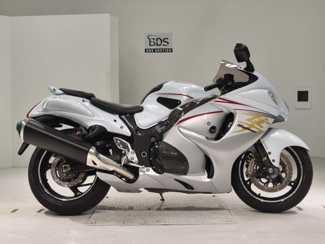 Suzuki GSX1300R HAYABUSA 2015