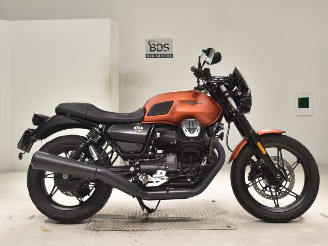 Moto Guzzi V7 STONE 2022