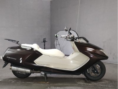 Yamaha MAGZAM