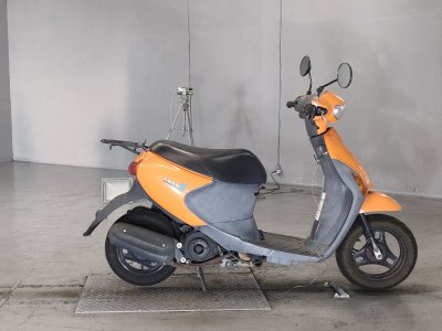 Suzuki LETS4