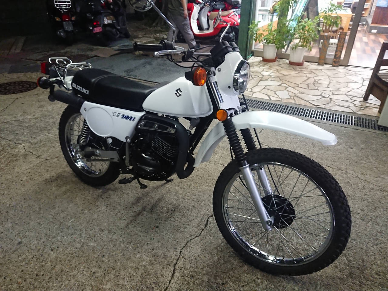 Suzuki TS185 2005