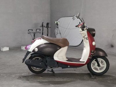 Yamaha VINO50 2015