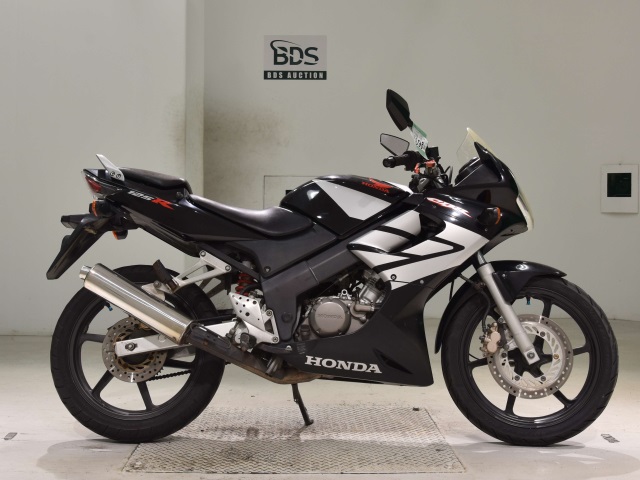 Honda CBR125R 2005
