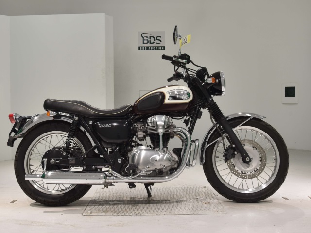 Kawasaki W400 2011