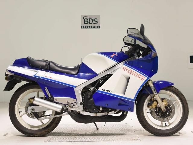 Suzuki RG400 GAMMA 1988