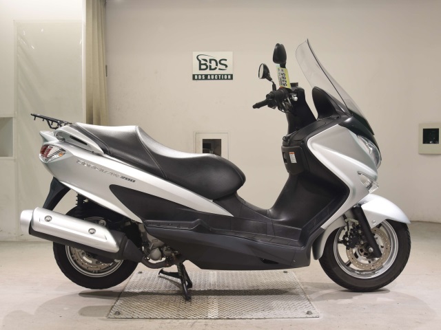 Suzuki BURGMAN200