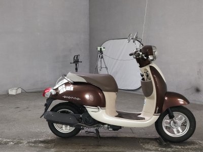 Honda GIORNO 2014