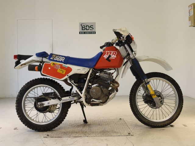 Honda XLR250 1987
