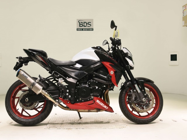 Suzuki GSX-S750 2020