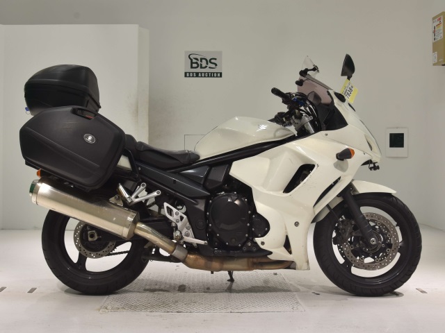 Suzuki BANDIT1250F 2011