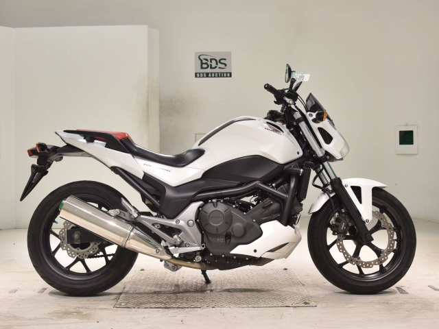 Honda NC750S 2015