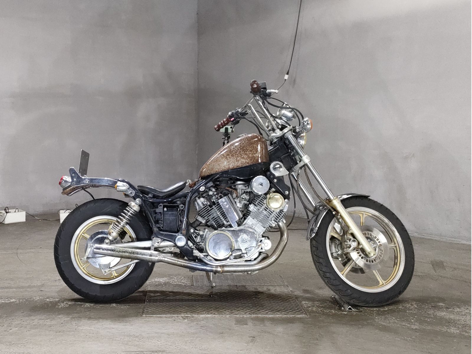 Yamaha VIRAGO XV750 1985