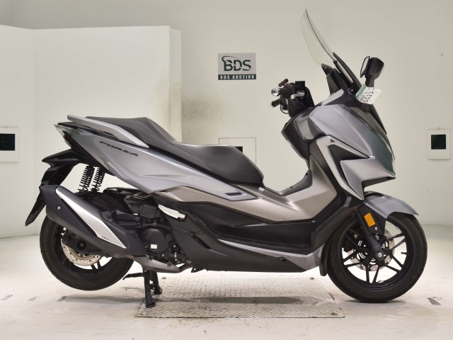Honda FORZA 2021
