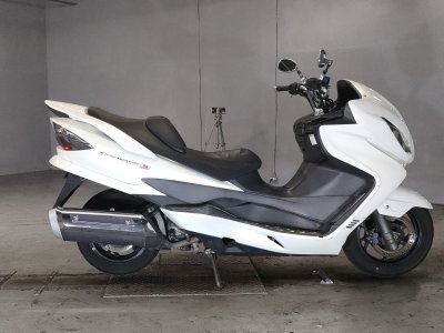 Suzuki SKYWAVE 250S