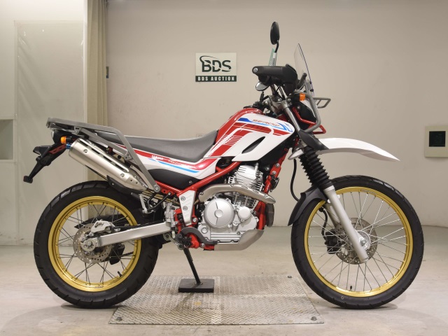 Yamaha SEROW XT250 2020