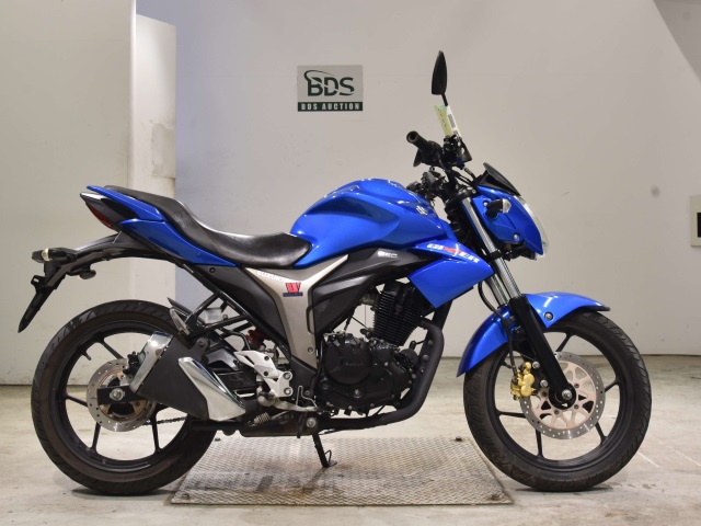 Suzuki GIXXER150