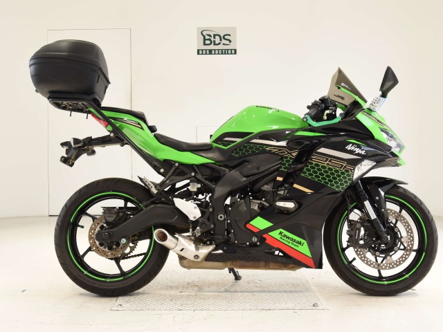 Kawasaki NINJA ZX-25R 2021