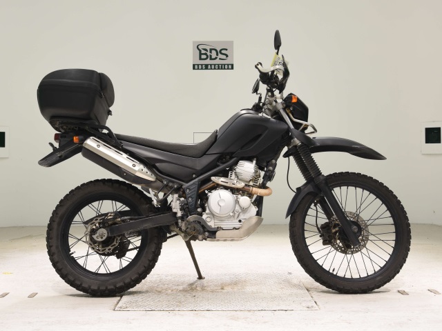 Yamaha SEROW XT250 2010