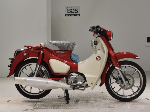 Honda CC110 CROSSCUB 2022