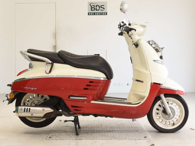 Peugeot JANGO 125A 2019