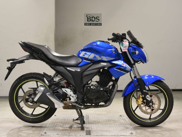 Suzuki GIXXER150