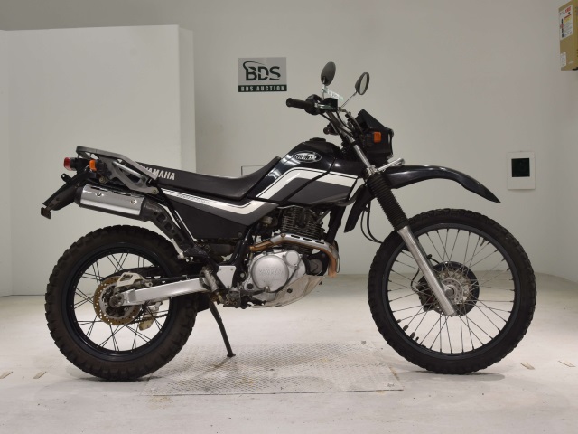 Yamaha SEROW XT225 2002