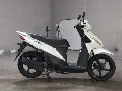 Suzuki ADDRESS V110