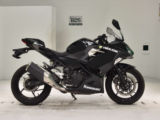 Kawasaki NINJA400 2018