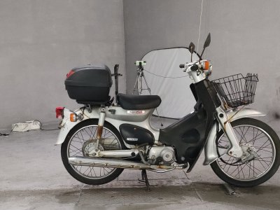 Honda SUPER CUB50 2005