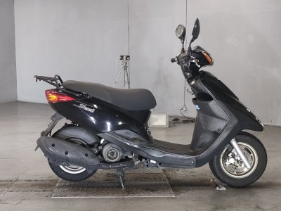 Yamaha AXIS TREAT